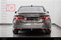 تۆیۆتا کامری